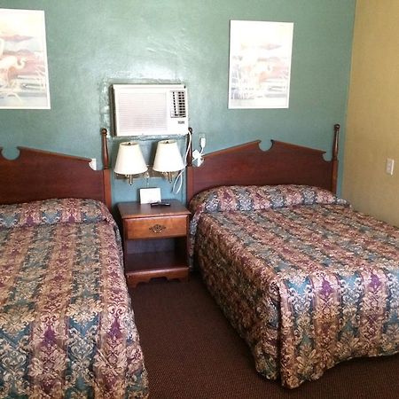Travelers Inn Okeechobee Zewnętrze zdjęcie
