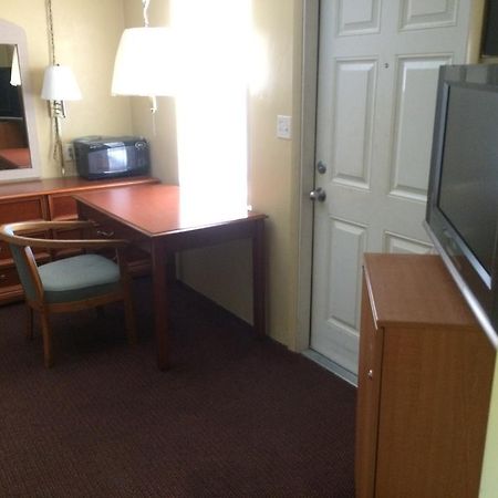Travelers Inn Okeechobee Zewnętrze zdjęcie