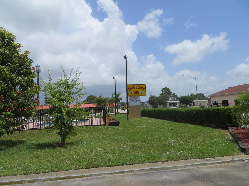 Travelers Inn Okeechobee Zewnętrze zdjęcie